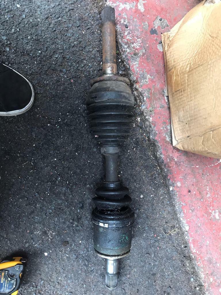 Mitsubishi Shogun Pajero Drive Shaft in Stafford Mitsubishi Shogun Pajero Drive Shaft in Stafford