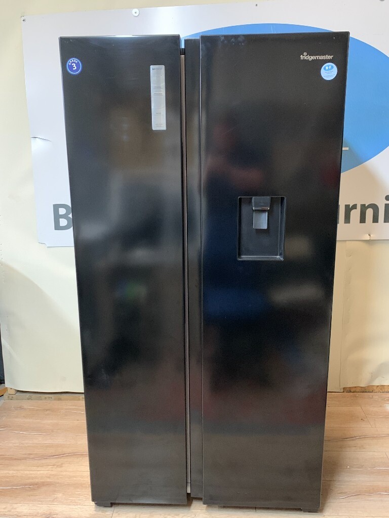 Fridgemaster American Fridge Freezer With Water DispenserMS91521FFB