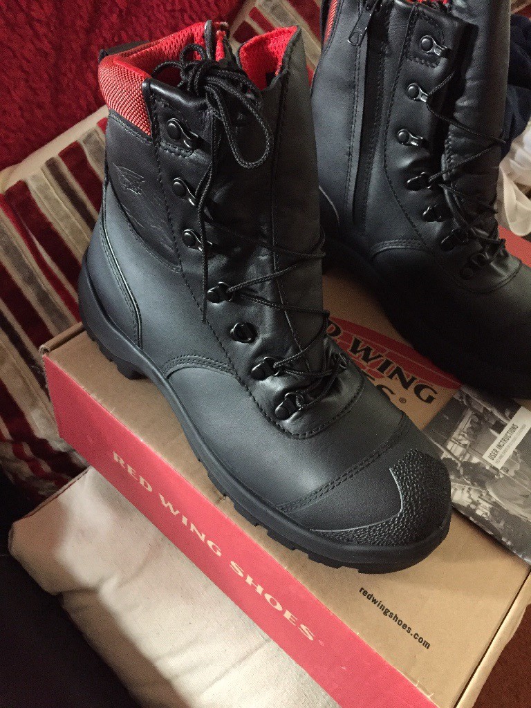 Red wing safety boots in Cowdenbeath, Fife Gumtree