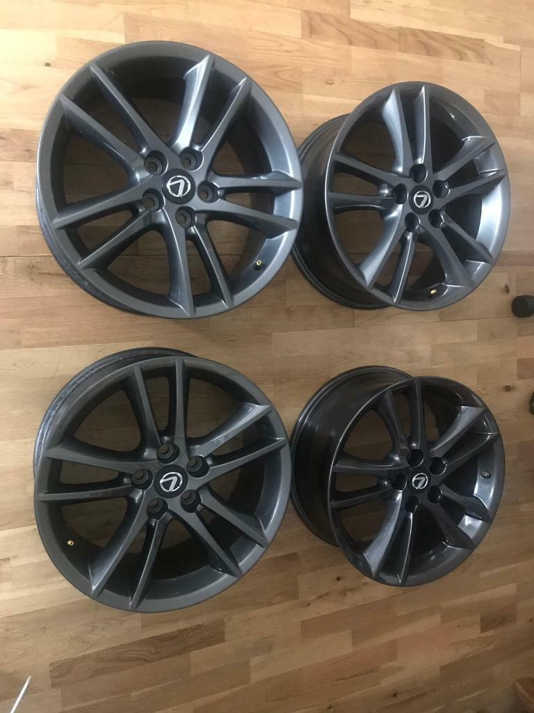 Lexus is250 18