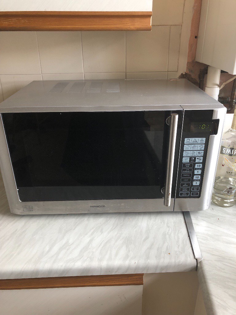 Kenwood 900W Microwave in Childwall, Merseyside Gumtree