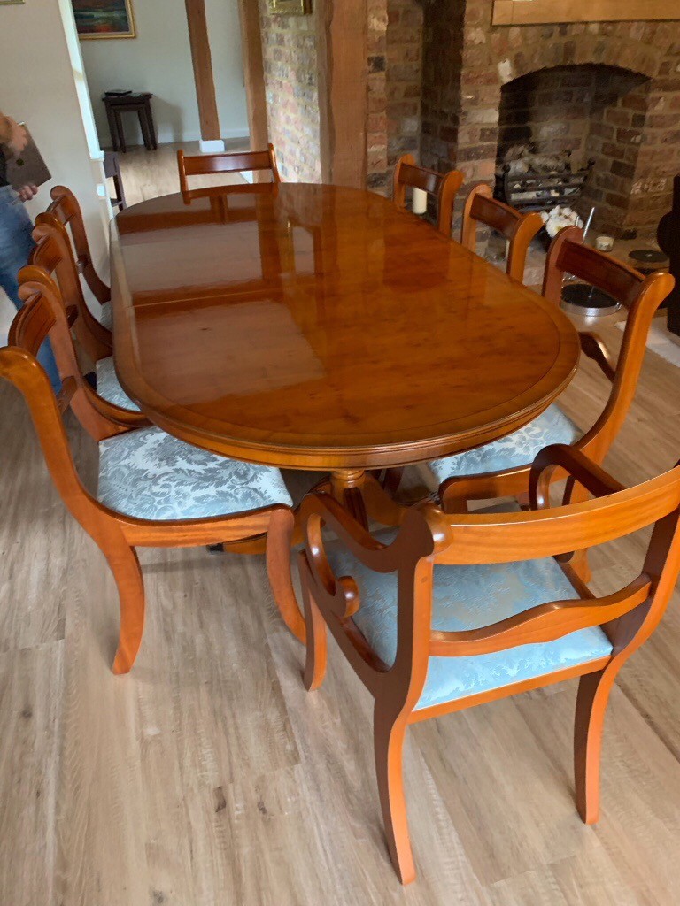 Dining Table In Ewe With 6 Dining Chairs And Two Carvers 8 Ft Fully Extended In Camberley Surrey Gumtree