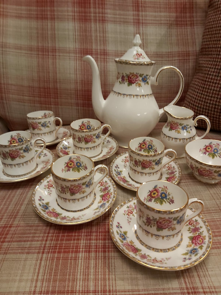 Fine bone china tea set. in Chichester, West Sussex Gumtree