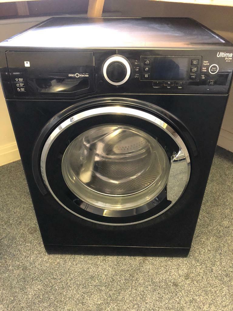 Black Hotpoint Ultimate 9kg,1400 spin washing machine. Model RPD9467JKK