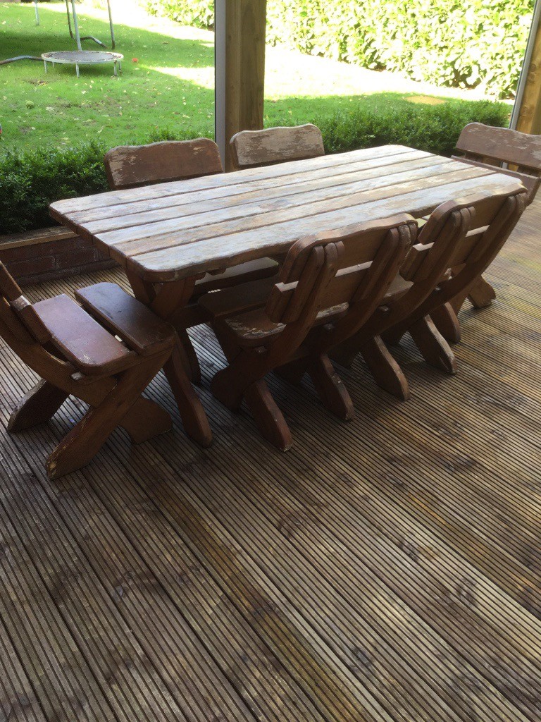 Wooden garden table and 6 chairs for sale in Coventry, West Midlands