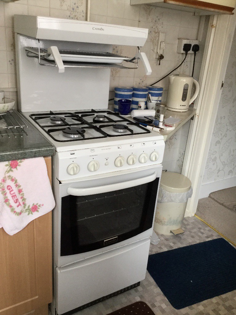 Canon gas cooker with eye level grill. in Farnborough, Hampshire Gumtree