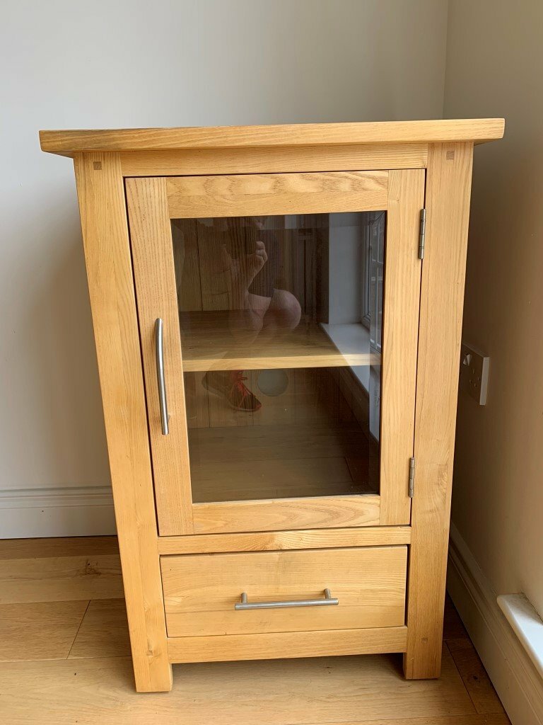 Solid Oak Hifi / Display in Lisburn, County Antrim Gumtree