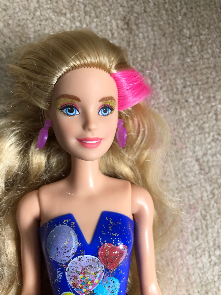 Barbie Recording Studio Playset & Colour Reveal Barbie Doll + 2 DVD