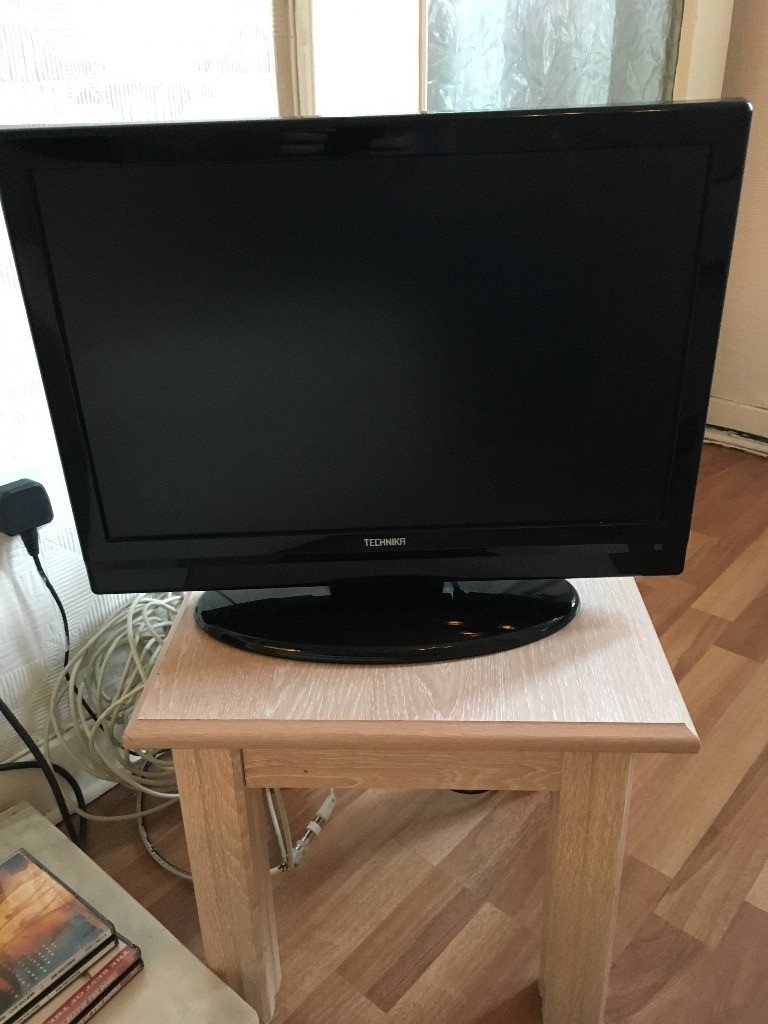 Small TV/DVD combi in Shawlands, Glasgow Gumtree