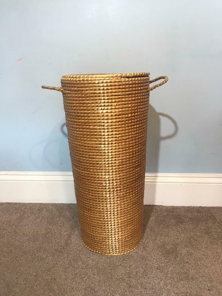 Lined Linen Basket H24.5in/62cm W12in/30cm Good condition R206 in