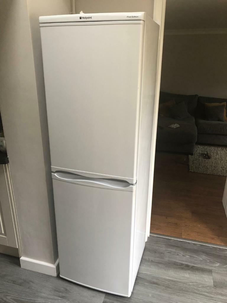 Hotpoint RFAA52P Freestanding Fridge Freezer, A+ Energy Rating, 55cm