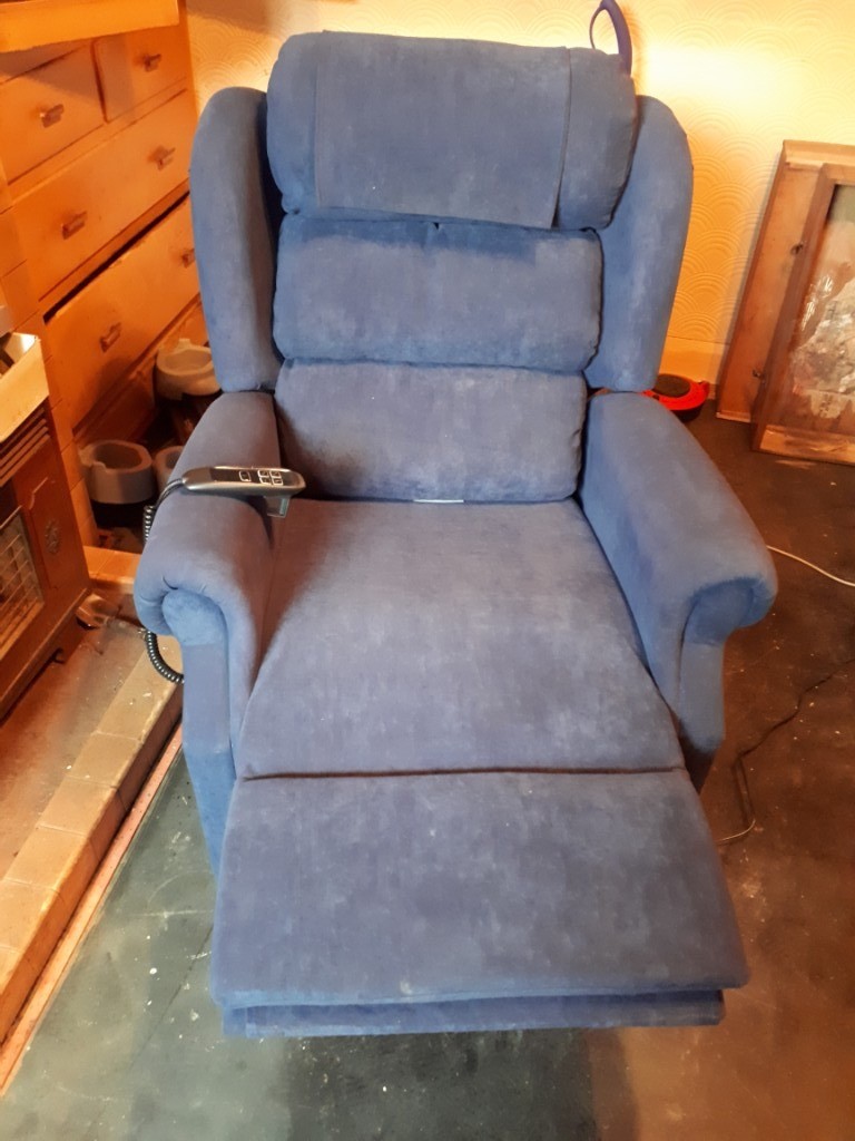 Fully Working Electric Mobility Armchair And Hospital Bed In Connahs Quay Flintshire Gumtree