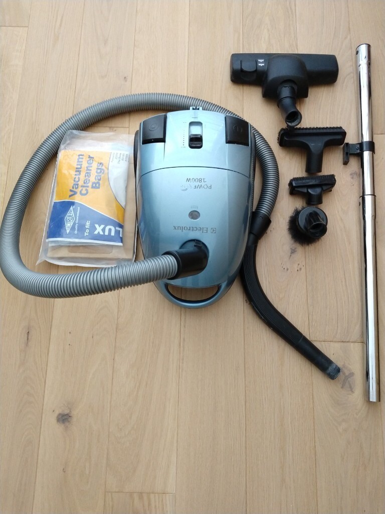 Vacuum Cleaner Electrolux 1800 Watt Powerlite + Bags & Accessories