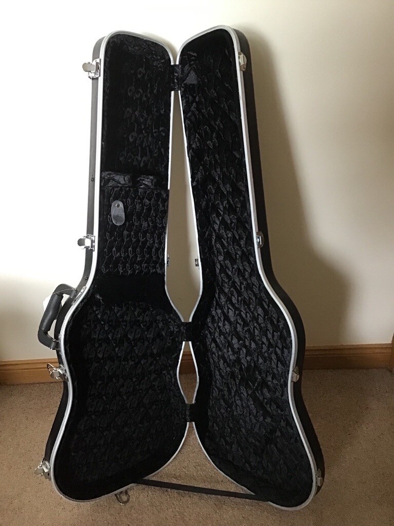 Electric guitar case (New). Moulded ABS with padded fabric interior
