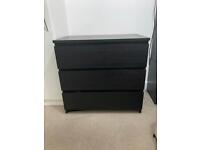 Wooden chest drawers 