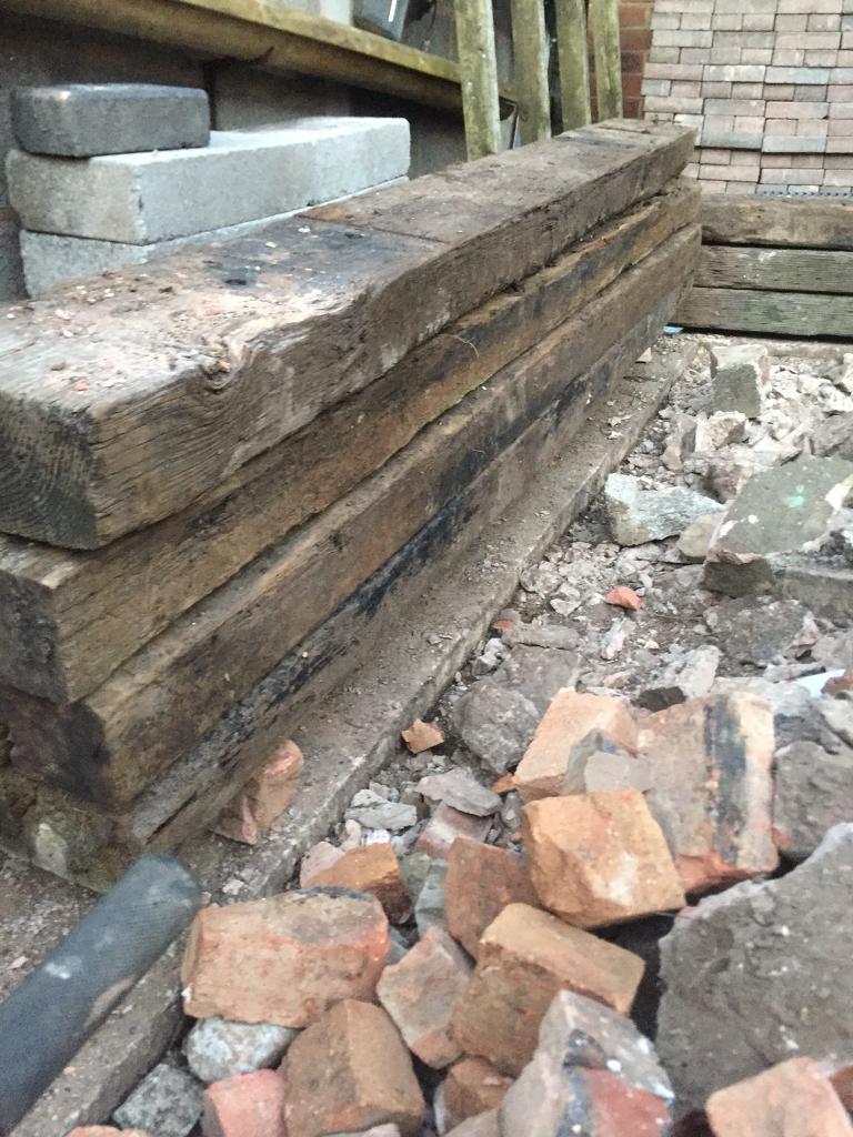 8x used garden railway wood sleepers rustic in Kidderminster