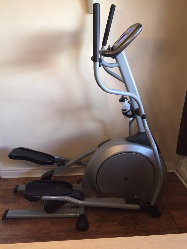 Vision fitness x1500 elliptical trainer Premier Console. in Ellesmere