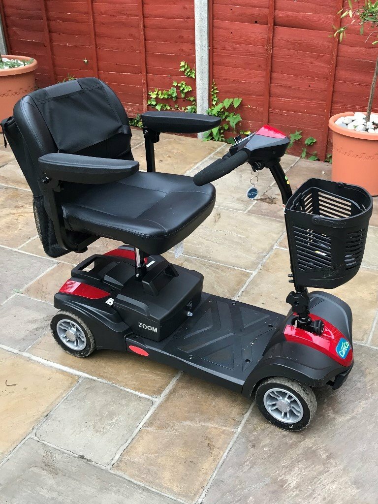 Careco Zoom Mobility Scooter & Accessory pack ***ONLY USED ONCE*** in