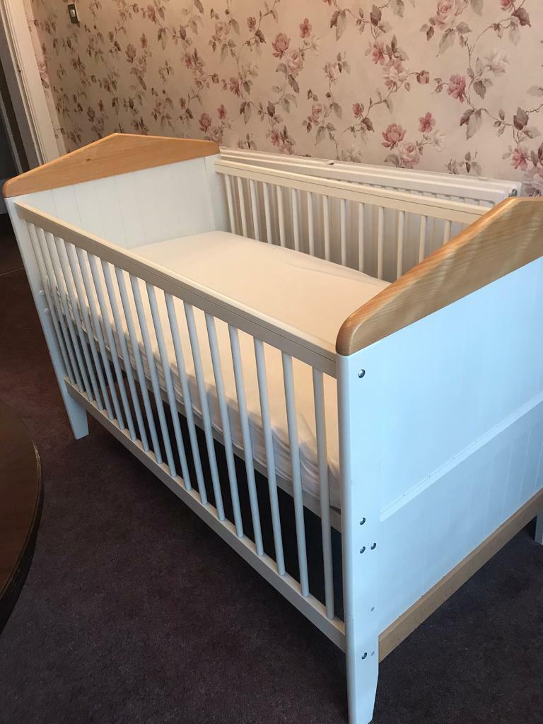 Cot Beds in SouthendonSea, Essex Gumtree