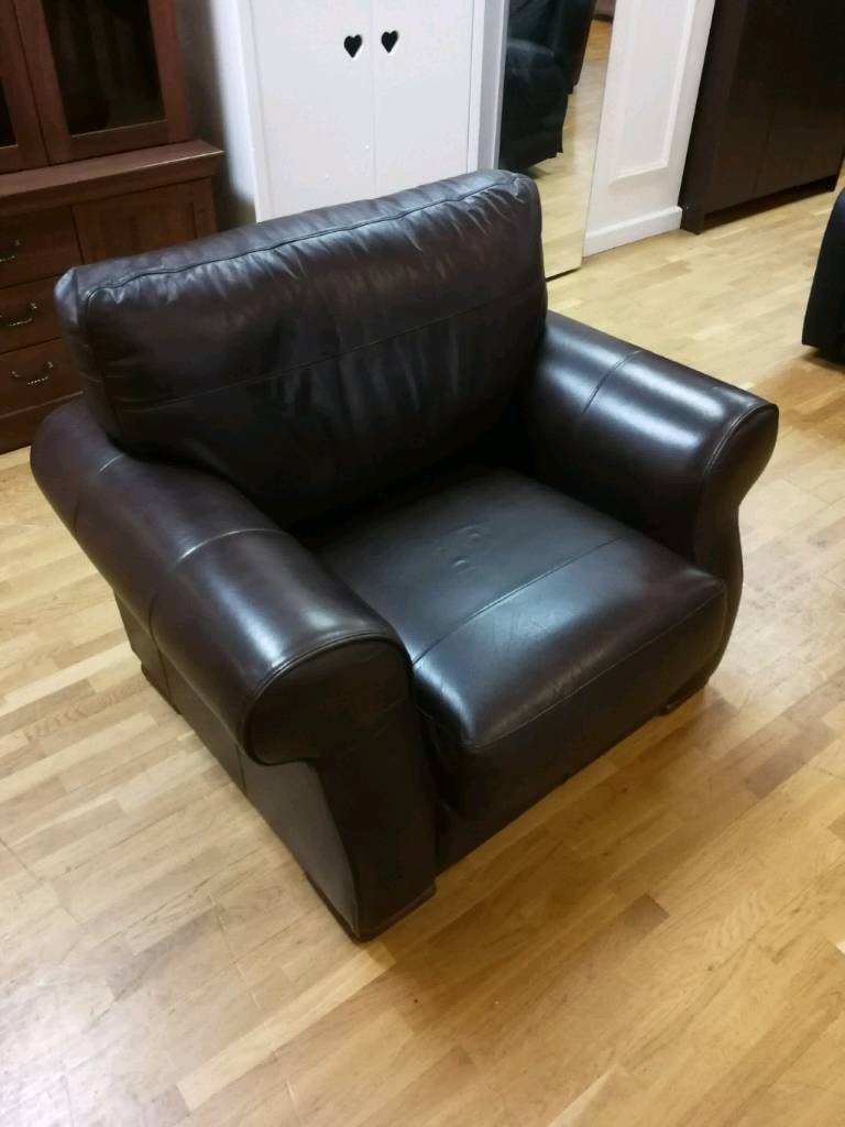 Brown single leather armchair in Hamilton, South Lanarkshire Gumtree
