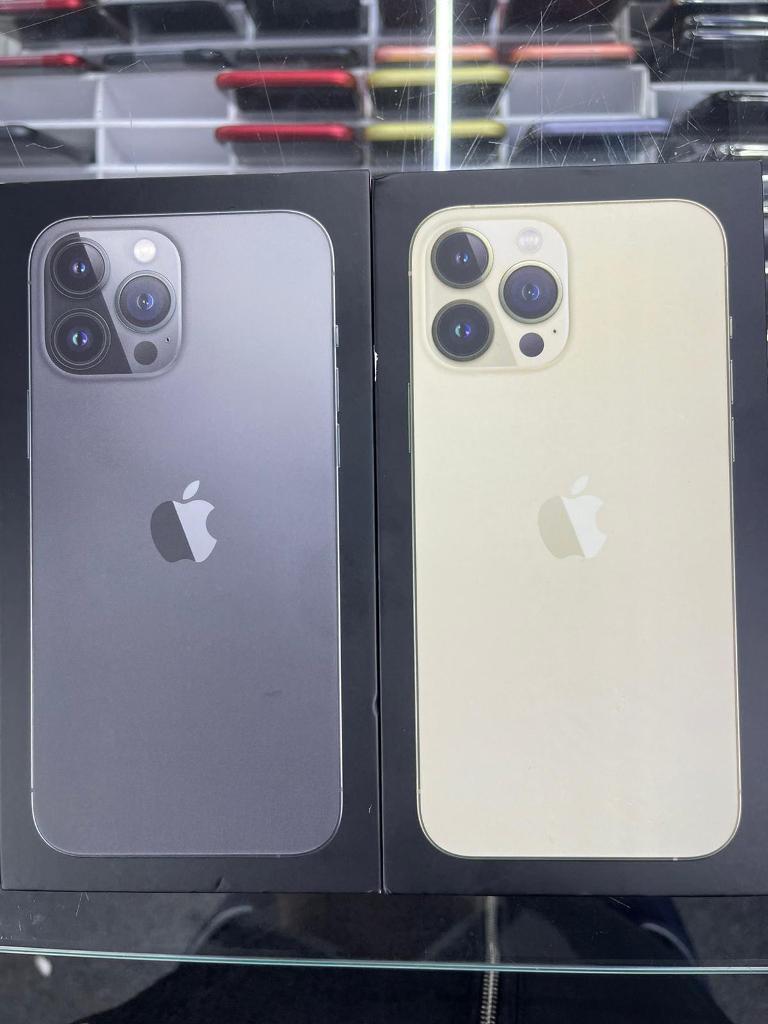 Apple Iphone 11 Pro Max 64gb 256gb 512gb Like New Box In Bradford West Yorkshire Gumtree