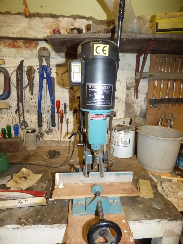 MORTISER Axminster 1/2Hp Chisel mortiser Capacity 5/8 inch in Beccles