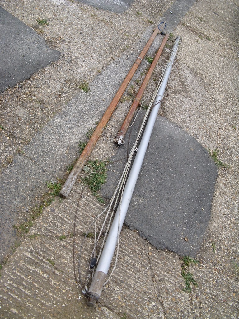 Mirror Sailing Dinghy Boat, Mast, Gaff, Boom 1 of 2 in Chandlers