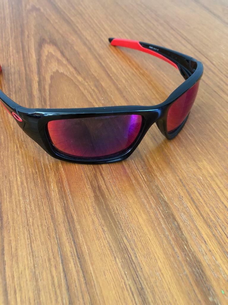 Genuine Oakley iridium red sunglasses men’s in Bodmin, Cornwall Gumtree