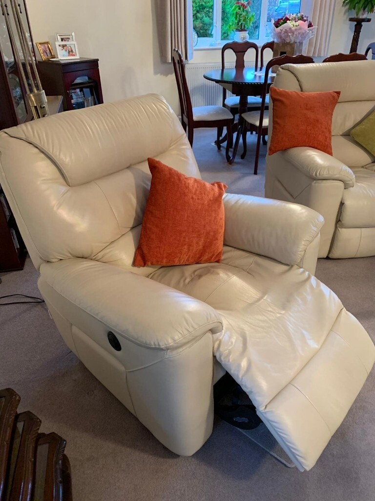 Cream leather electric recliner chair in Seaton, Devon Gumtree