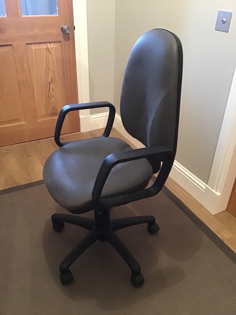Adjustable office chair | in Aberdeen | Gumtree