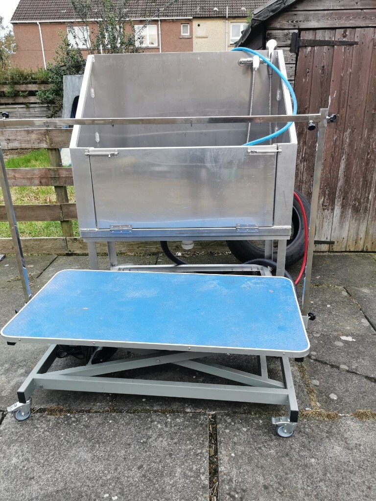 Dog grooming bath and table in Cowdenbeath, Fife Gumtree
