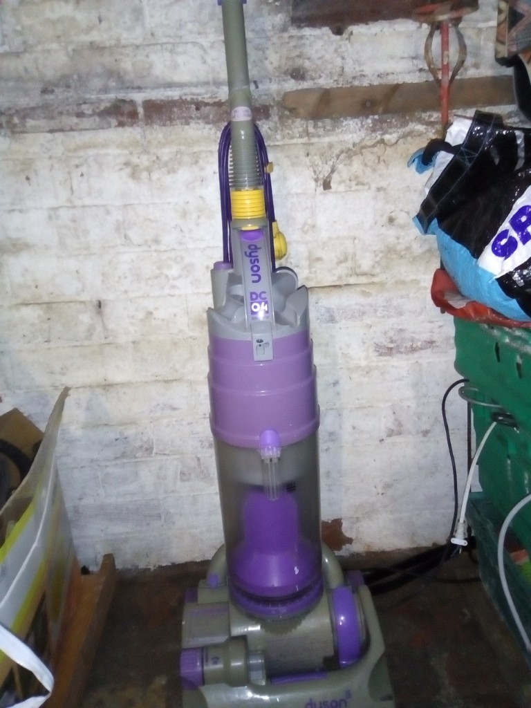 Dyson dc04 vacuum cleaner in Doncaster, South Yorkshire Gumtree
