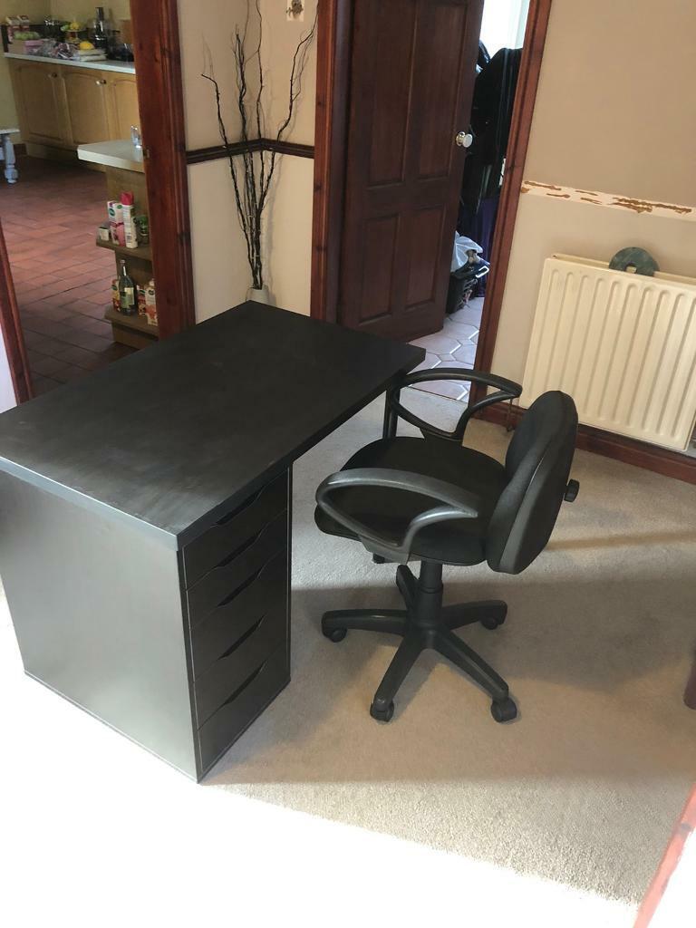  Ikea  black computer  desk  and chair  in Kirkby in Ashfield 