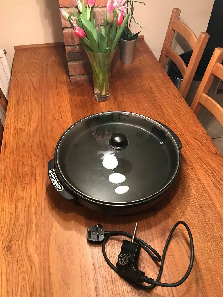 Large gourmet multi cooker, slow cooker, frying pan, griddle