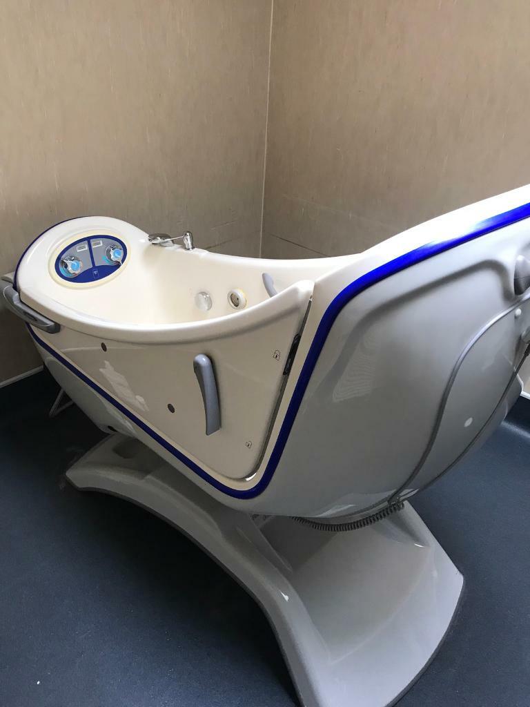 Arjo Remote Control Bath, with door, and whirlpool jacuzzi jets! in