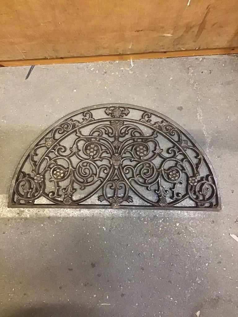 VINTAGE CAST IRON SEMI CIRCLE DOOR MAT 27 x 15 INCHES in Doncaster