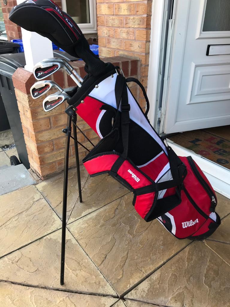 Golf Clubs. Wilson Deep Red Junior Age 1114 Package Set in
