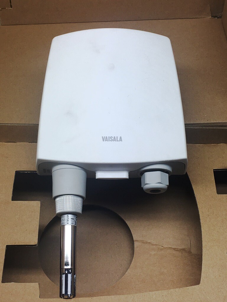 **NEW** Vaisala HMT120 , Temperature Transmitter