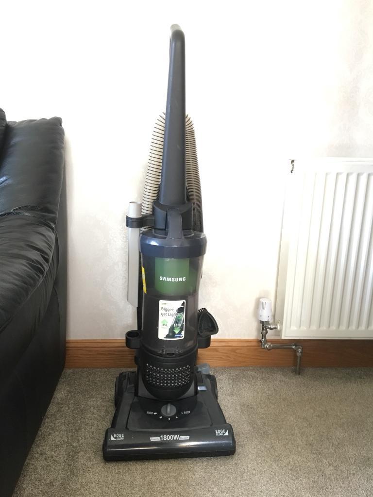 Samsung 1800w hoover | in Forfar, Angus | Gumtree
