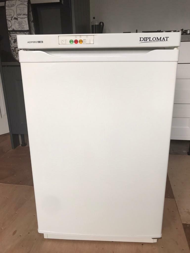 diplomat fridge freezer