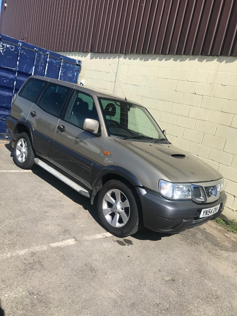  Nissan  terrano  4X4 diesel  1 100ONO in Bishop 