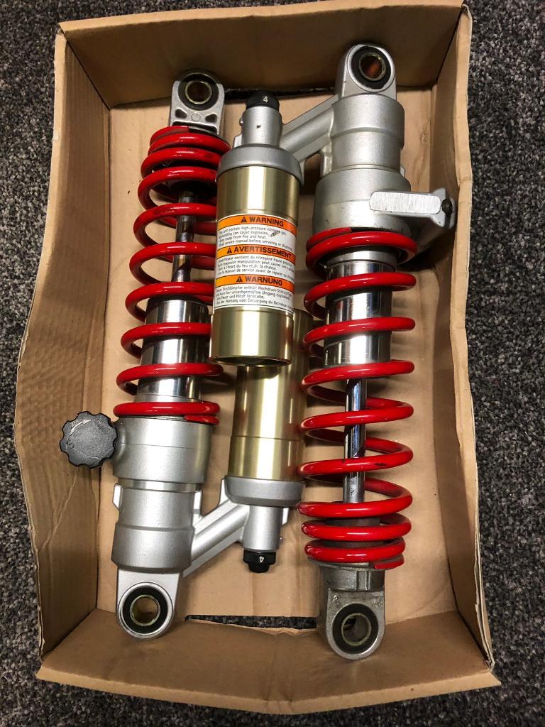 Suzuki GSX 1400 rear shock absorbers in Swindon 