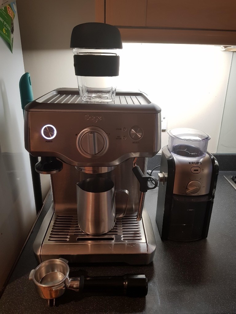 Sage duo temp pro espresso machine and Krups grinder in Wandsworth