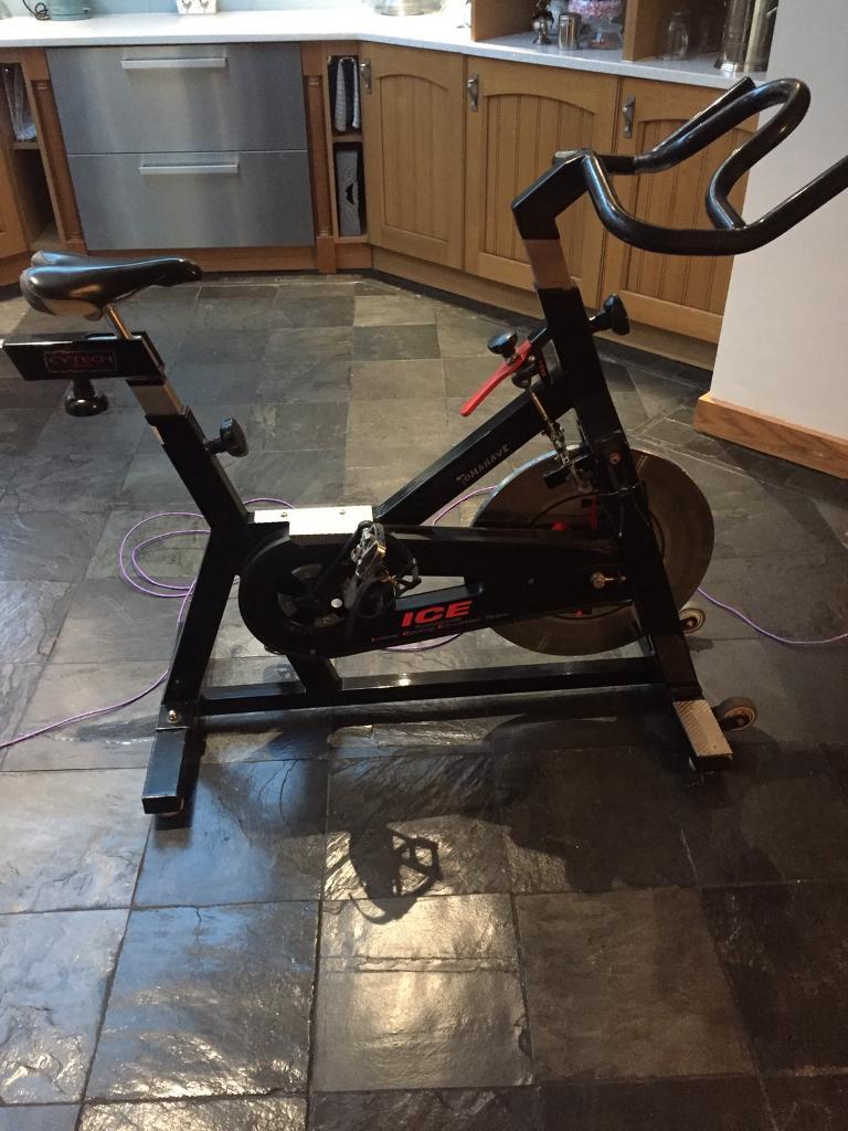 reebok tomahawk spin bike review