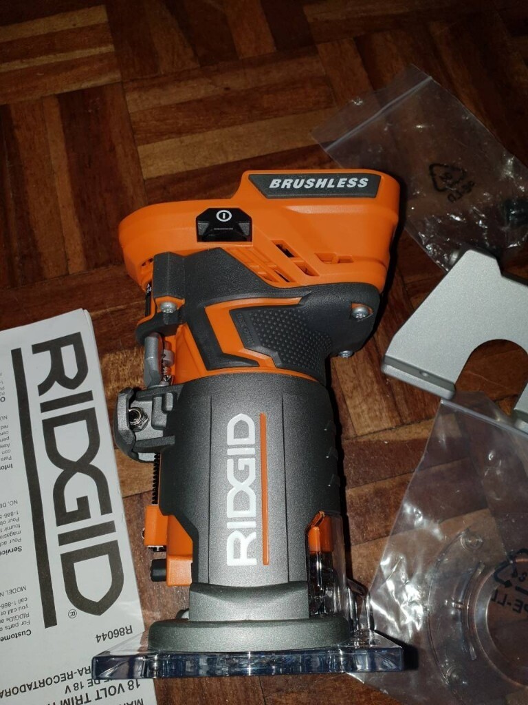 RIDGID (AEG) 18V Brushless Compact Router R86044 GEN5X 2xBase TOOL Only
