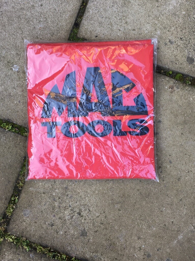 Mac tools car seat cover in Cambridge, Cambridgeshire Gumtree