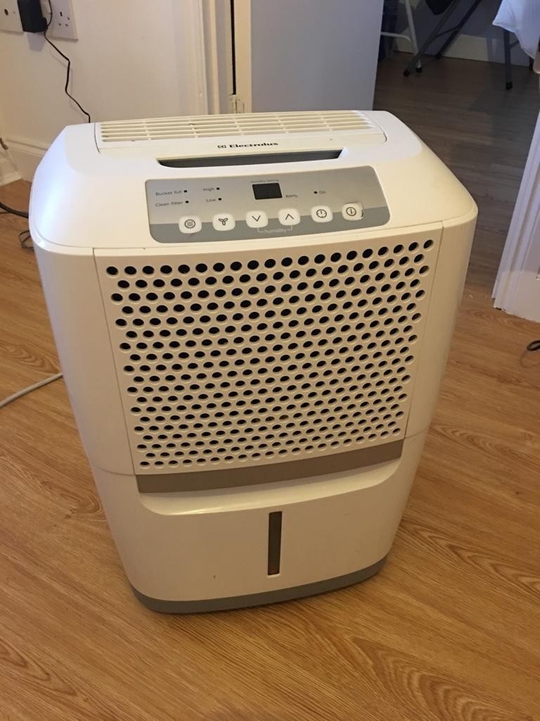 Dehumidifier Electrolux EXD25DN3W 25L in Golders Green, London Gumtree