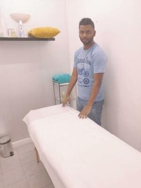 massage male therapist b26 sheldon professional experience birmingham ad