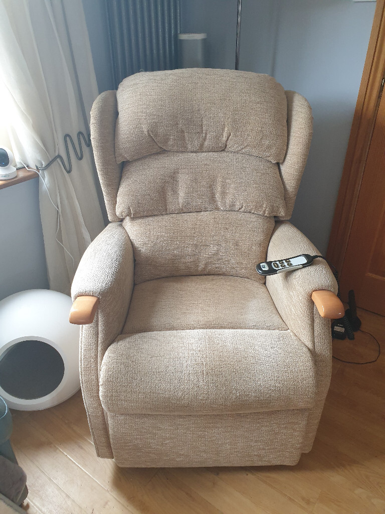 Now Sold Electric dual motor Riser Recliner chair. HSL Aysgarth, fab