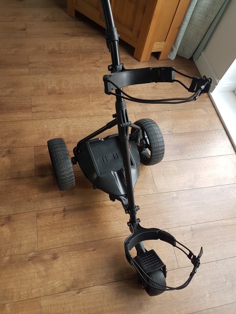 Dunlop electric golf trolley, spares or repair. in Wombwell, South